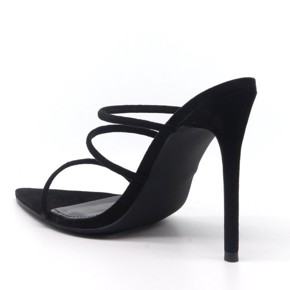 🖤 LAST ONE🖤 Black 3 Strap Pointed Stiletto Mules - Picture 3 of 3